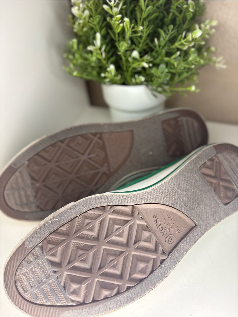 Converse Green Slip-On Canvas Low Top Sneakers - Picture 2 of 10